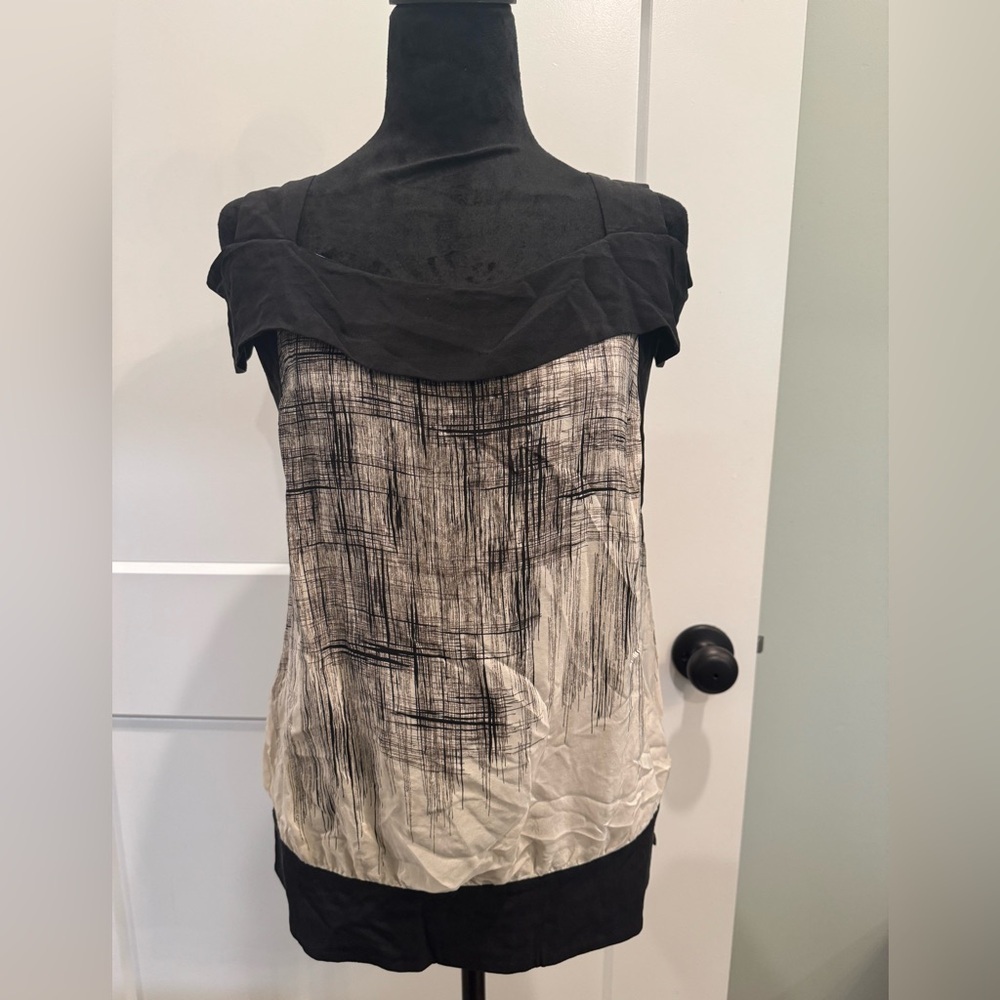Anthropologie MAEVE Size 4 Cream & Black Geomtric Print Silk Blouse off shoulder